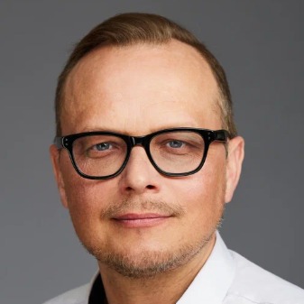 Комендов Виктор