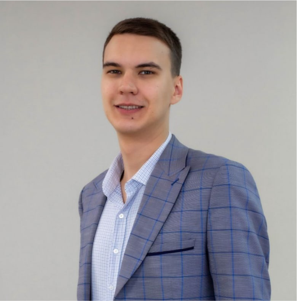 Арслан Морозов