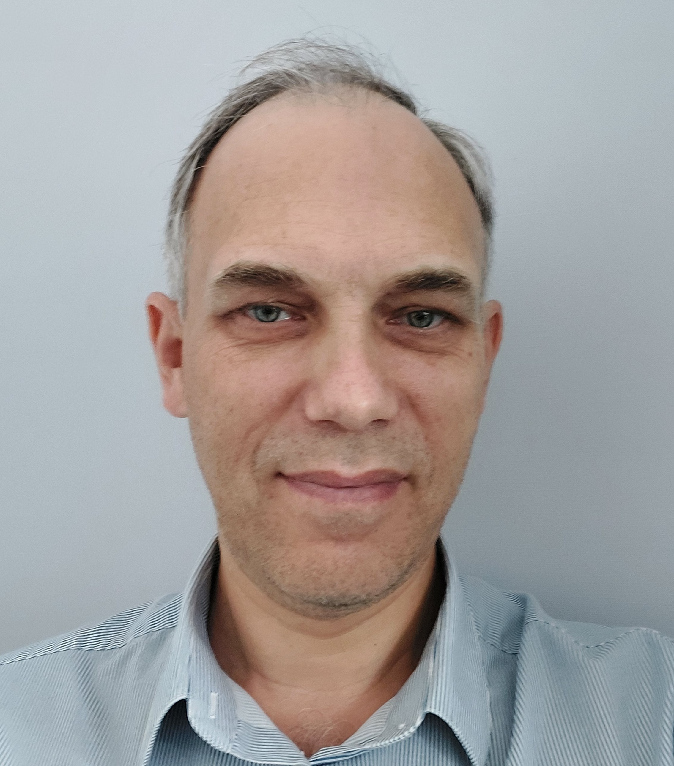 Тихомиров Станислав